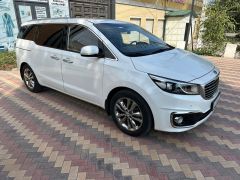 Фото авто Kia Carnival