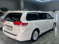 Сүрөт унаа Toyota Sienna