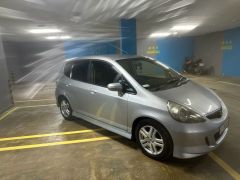 Фото авто Honda Fit