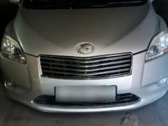 Photo of the vehicle Toyota Mark X ZiO