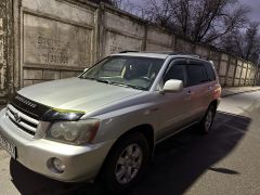 Сүрөт унаа Toyota Highlander