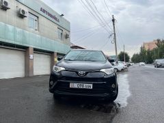 Сүрөт унаа Toyota RAV4