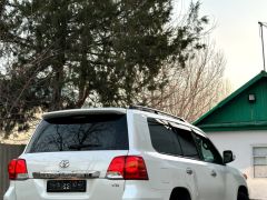 Сүрөт унаа Toyota Land Cruiser