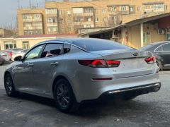 Сүрөт унаа Kia K5