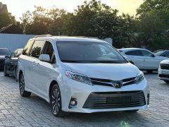 Сүрөт унаа Toyota Sienna