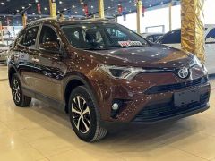 Сүрөт унаа Toyota RAV4