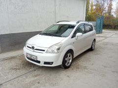 Фото авто Toyota Corolla Verso