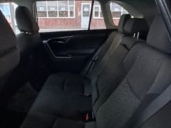 Сүрөт унаа Toyota RAV4