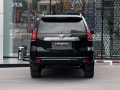 Photo of the vehicle Toyota Land Cruiser Prado