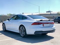 Photo of the vehicle Audi A7