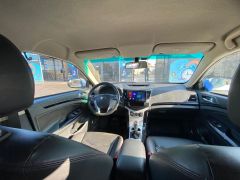 Фото авто BYD E5