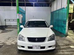 Сүрөт унаа Toyota Crown