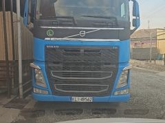 Фото авто Volvo FH