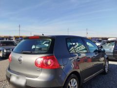 Photo of the vehicle Volkswagen Golf