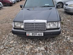 Сүрөт унаа Mercedes-Benz W124