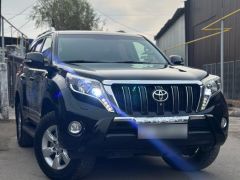 Сүрөт унаа Toyota Land Cruiser Prado