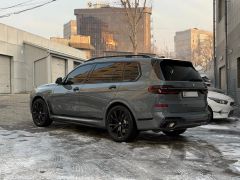 Фото авто BMW X7