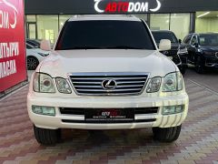 Photo of the vehicle Lexus LX