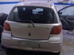 Photo of the vehicle Toyota Vitz