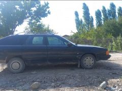 Photo of the vehicle Audi 100