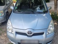 Сүрөт унаа Toyota Corolla Verso