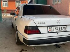 Фото авто Mercedes-Benz W124