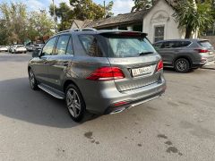 Сүрөт унаа Mercedes-Benz GLE