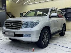 Сүрөт унаа Toyota Land Cruiser