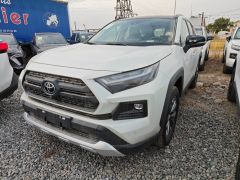 Сүрөт унаа Toyota RAV4