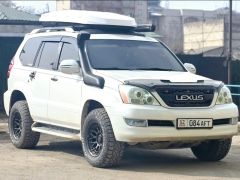 Photo of the vehicle Lexus GX