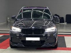 Photo of the vehicle BMW X5