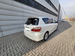 Фото авто Toyota Ipsum