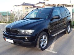 Photo of the vehicle BMW X5