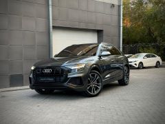 Photo of the vehicle Audi Q8