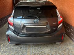 Photo of the vehicle Toyota Prius c