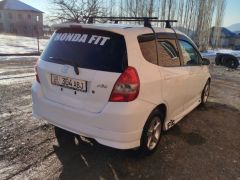 Фото авто Honda Fit