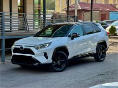 Сүрөт унаа Toyota RAV4