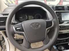 Фото авто Toyota Land Cruiser Prado