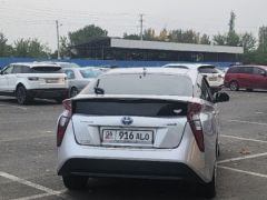 Сүрөт унаа Toyota Prius