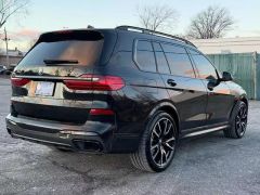 Photo of the vehicle BMW X7