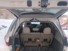 Сүрөт унаа Toyota Sienna