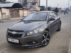 Photo of the vehicle Chevrolet Cruze