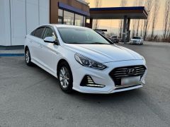 Photo of the vehicle Hyundai Sonata