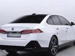 Фото авто BMW 5 серии