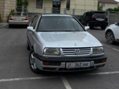 Фото авто Volkswagen Vento