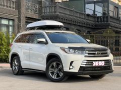 Photo of the vehicle Toyota Highlander