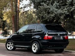 Photo of the vehicle BMW X5