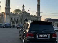 Photo of the vehicle Lexus LX