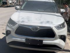 Сүрөт унаа Toyota Highlander