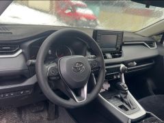 Photo of the vehicle Toyota RAV4